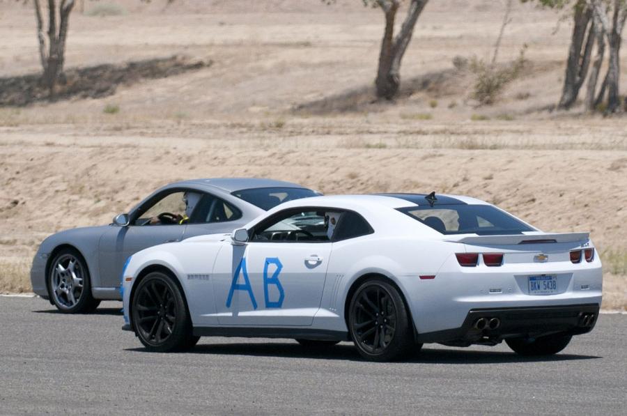  Chevrolet Camaro ZL1 2012 года  (фото 44 из 202)
